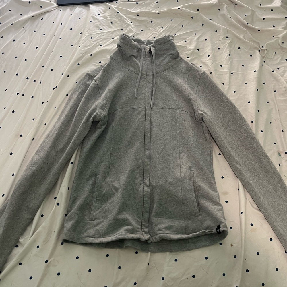 Grey Turtleneck Zip-up
